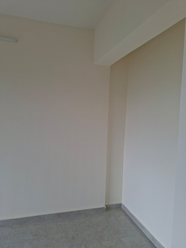 Room, mahavir-kalpavruksha 1 Bedroom 665 Sq.Ft. Apartment In Ghodbunder Road Thane 8897489