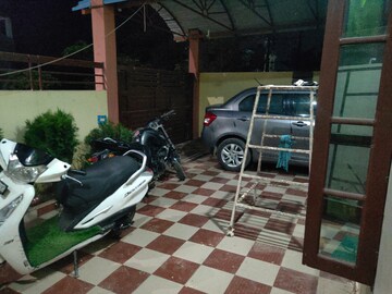Parking in 2.5 BHK Independent House at Nijampur Malhaur – for Rent