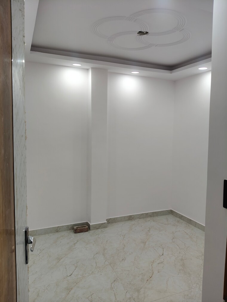 Room, govindpuri 2 Bedroom 600 Sq.Ft. Builder Floor In Govindpuri Delhi 8897512