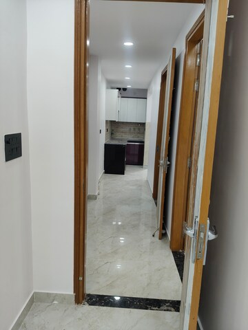 Building Lobby in 2 BHK Builder Floor at Govindpuri – for Sale