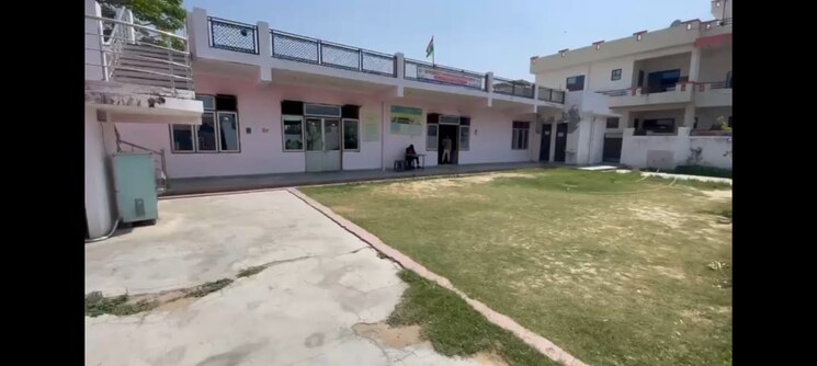 Exterior View, gomti nagar Commercial Office Space 3600 Sq.Ft. In Gomti Nagar Lucknow 8897515