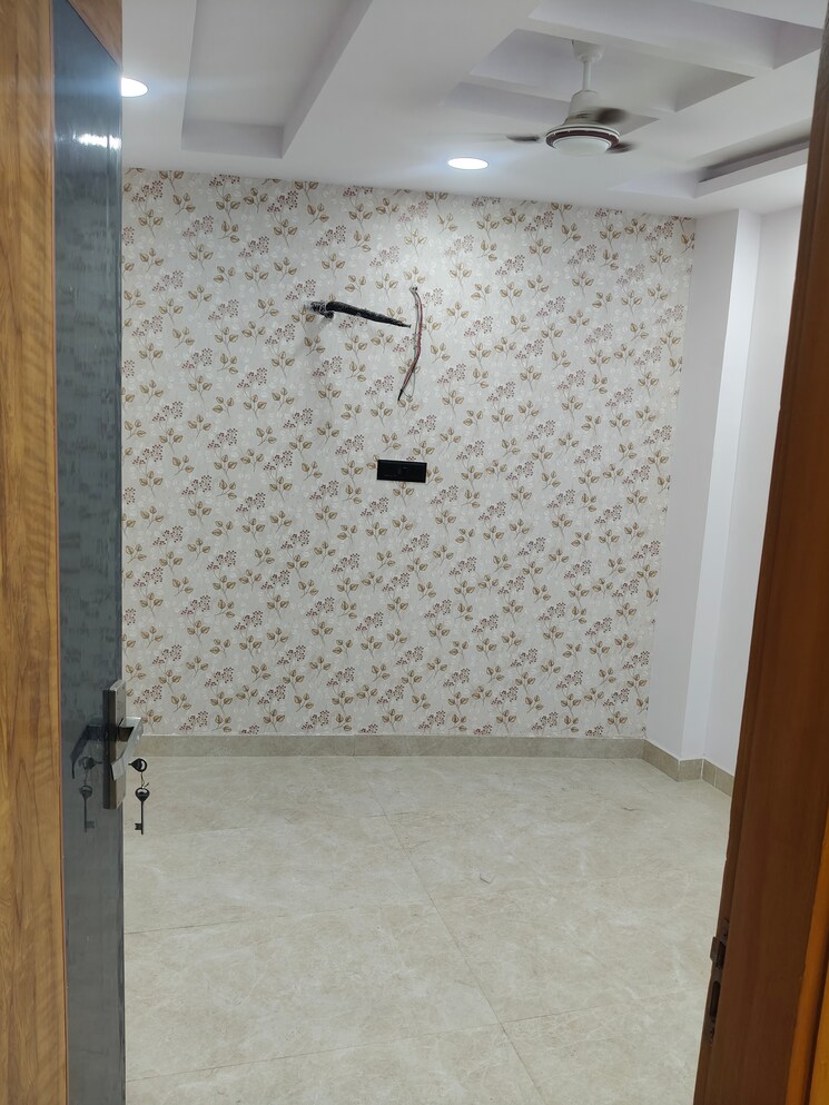 Room, govindpuri 2 Bedroom 580 Sq.Ft. Builder Floor In Govindpuri Delhi 8897517