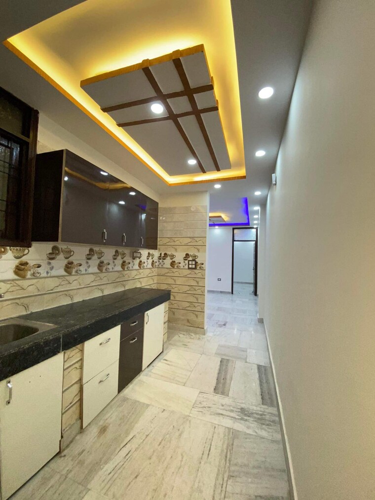 Kitchen, govindpuri 3 Bedroom 900 Sq.Ft. Builder Floor In Govindpuri Delhi 8897521