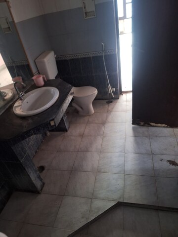 Bathroom in 3 BHK Independent House at Indira Nagar – for Rent