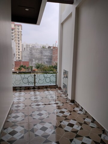 Master Bedroom in 3 BHK Independent House at Indira Nagar – for Rent
