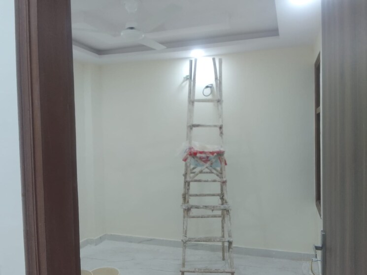 Bathroom, govindpuri 3 Bedroom 920 Sq.Ft. Builder Floor In Govindpuri Delhi 8897569