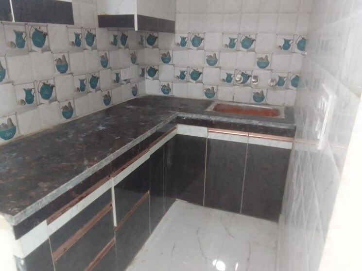 Kitchen, govindpuri 3 Bedroom 920 Sq.Ft. Builder Floor In Govindpuri Delhi 8897569