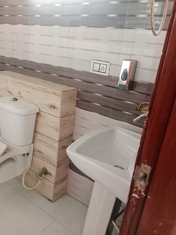 Bathroom in 2 BHK Builder Floor at Ansals Sushant City – for Rent