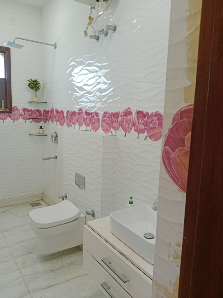 Bathroom, ansals sushant city 2 Bedroom 906 Sq.Ft. Builder Floor In Ansals Sushant City Panipat 8897583