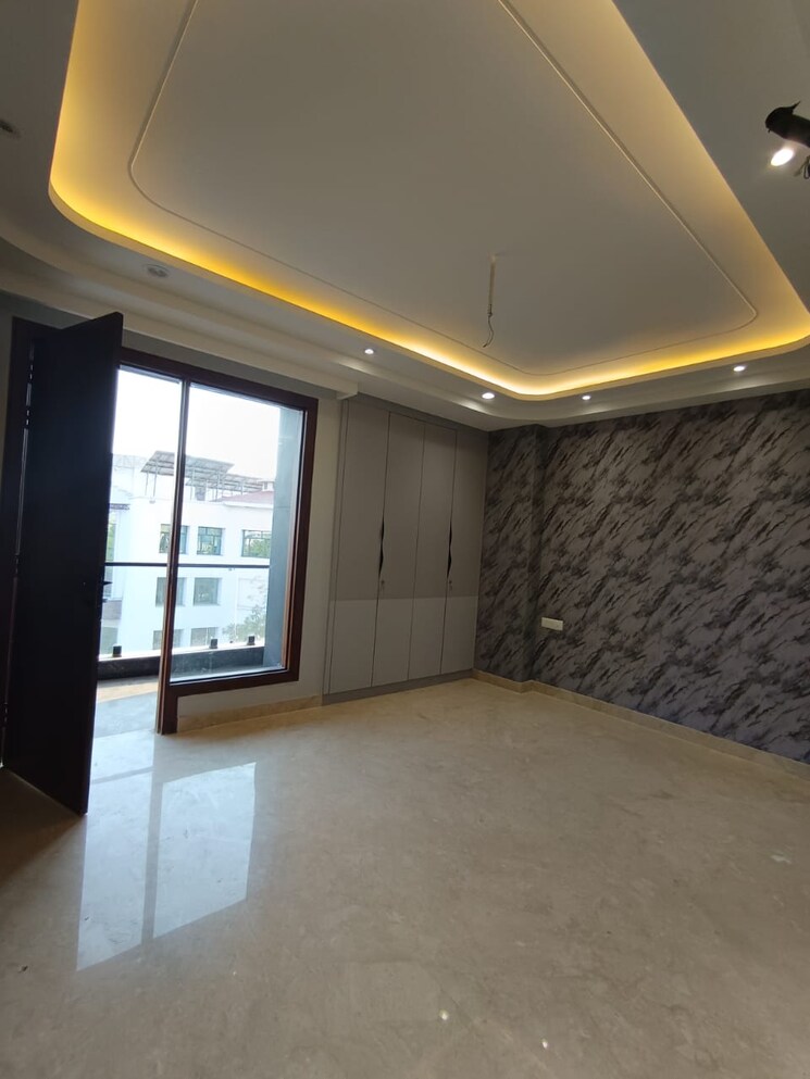 Room, sahridaya-apartments 3 Bedroom 1400 Sq.Ft. Apartment In Paschim Vihar Delhi 8897582