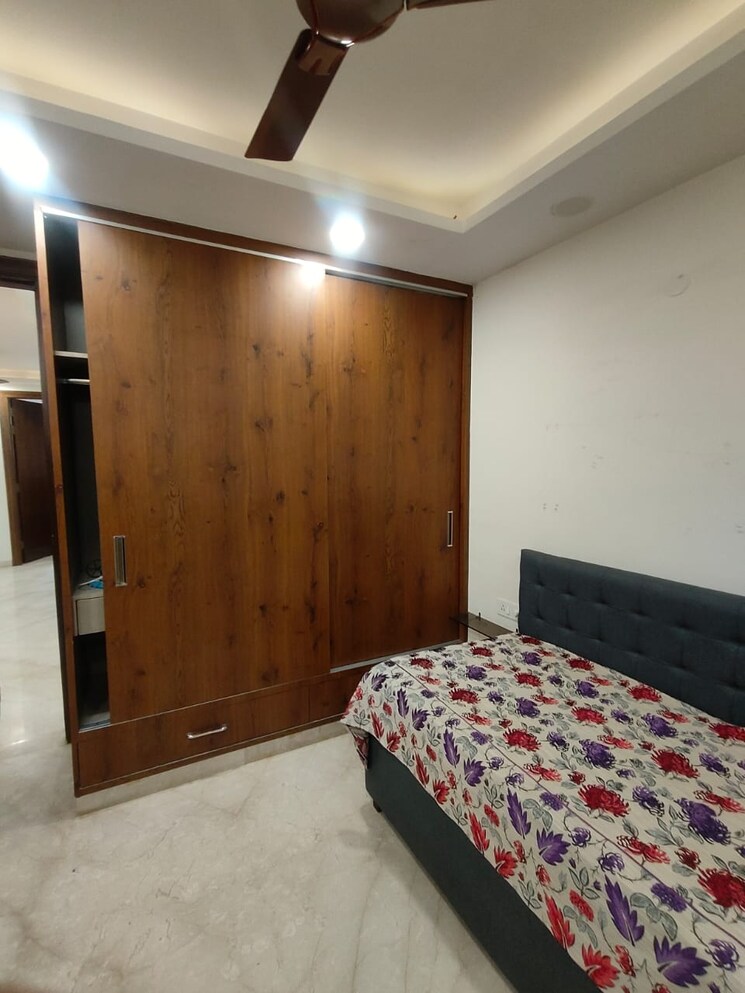 Bedroom, priyadarshni-apartments 2 Bedroom 1000 Sq.Ft. Apartment In Paschim Vihar Delhi 8897586