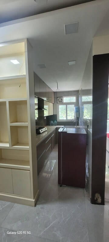 Kitchen in 2.5 BHK Apartment at Anuradha Apartments CGHS, Paschim Vihar – for Rent