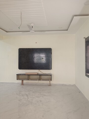 Living Room in 3 BHK Apartment at Manikonda – for Rent