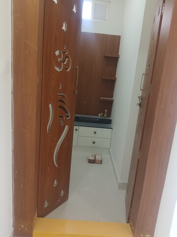 Furnished Amenities in 2 BHK Apartment at Manikonda – for Rent