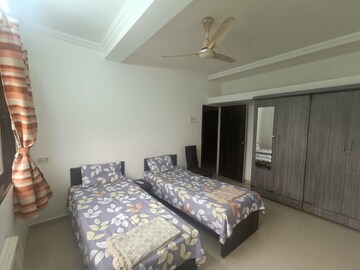 Bedroom in 2 BHK Apartment at DLH Imur, Andheri West – for Rent