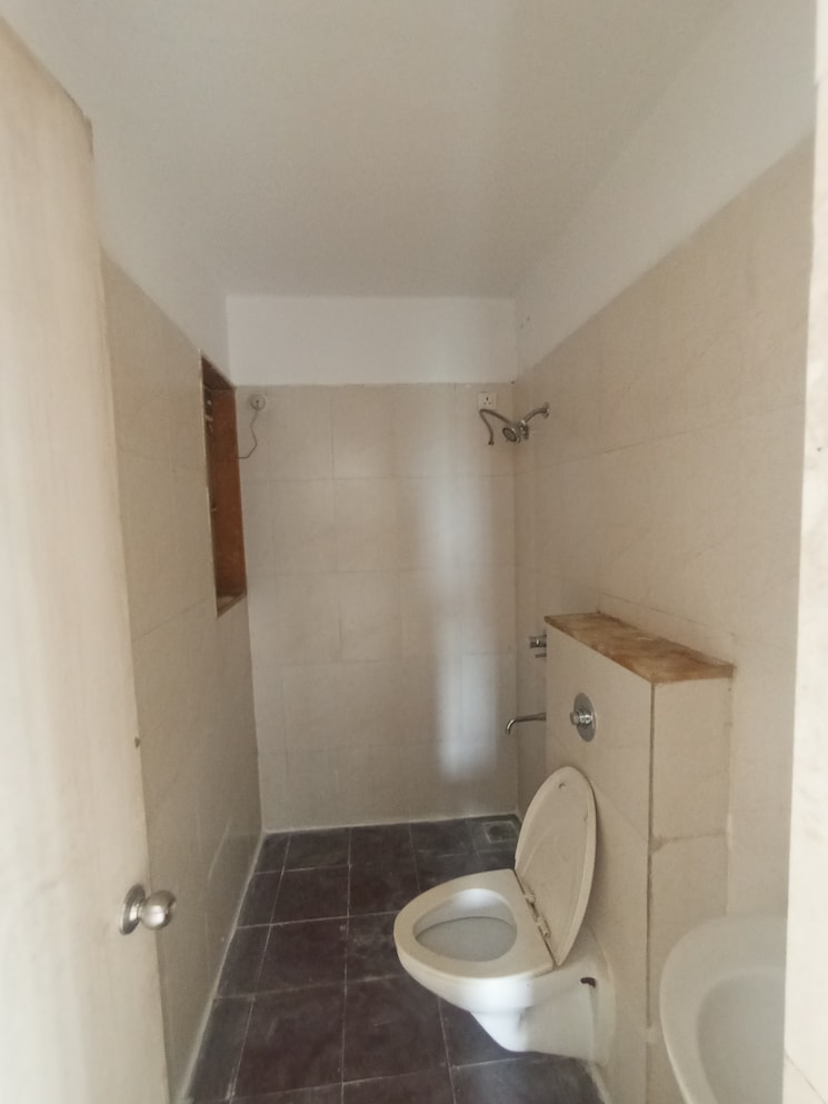 Bathroom, lodha-casa-bella-gold 2 Bedroom 864 Sq.Ft. Apartment In Dombivli East Thane 8897622