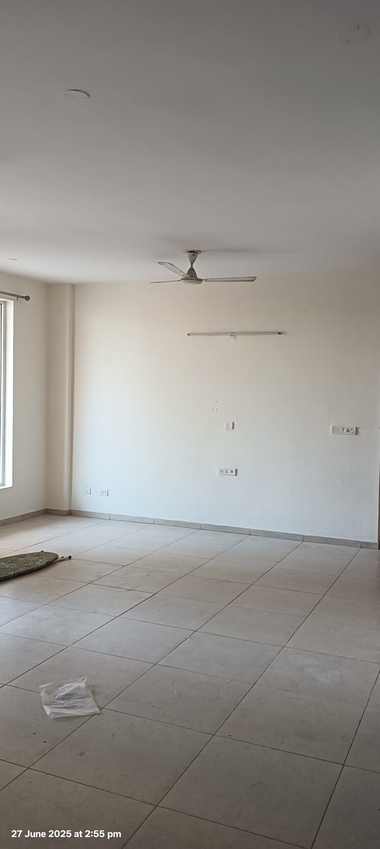 Room, sector 20 3 Bedroom 1850 Sq.Ft. Apartment In Sector 20 Panchkula 8897623