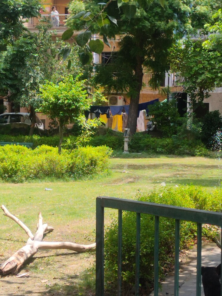 Garden, nandgram 2 Bedroom 54 Sq.Yd. Independent House In Nandgram Ghaziabad 8897639