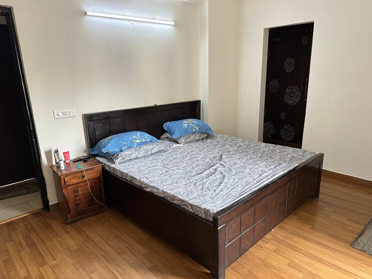 Bedroom, nimbus-the-hyde-park 3 Bedroom 1550 Sq.Ft. Apartment In Sector 78 Noida 8897642