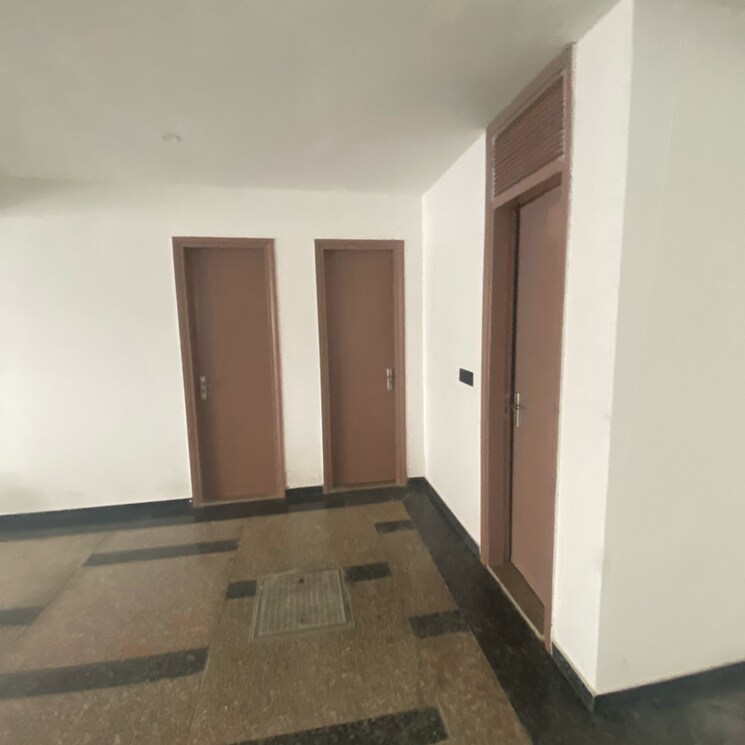 Room, sarvome-shree-homes-phase-2 3 Bedroom 645 Sq.Ft. Apartment In Sector 45 Faridabad 8897660