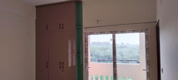 Room in 3.5 BHK Apartment at Lucknow Ahana Enclave, Amar Shaheed Path – for Rent