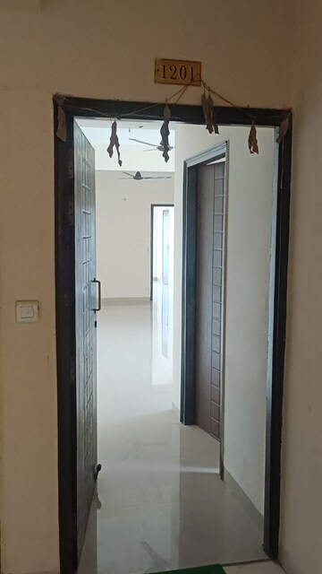 Building Lobby in 2 BHK Apartment at Gurukripa Indraprastha Grand, Raebareli Road – for Rent