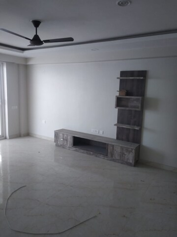 Master Bedroom in 4 BHK Builder Floor at Vipul World Floors, Sector 48 – for Rent
