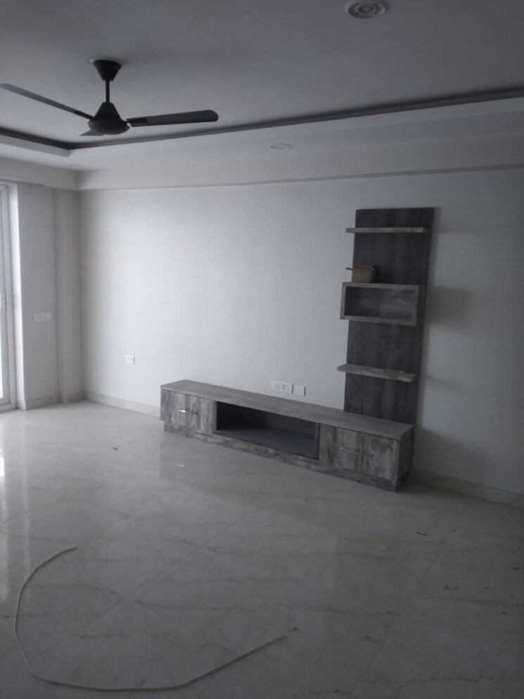 Master Bedroom, vipul-world-floors 4 Bedroom 2900 Sq.Ft. Builder Floor In Sector 48 Gurgaon 8897741