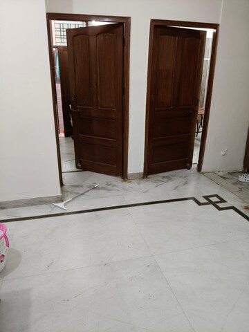 3 BHK Builder Floor For Rent in SS Southend Floors, South City 2