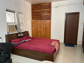 Master Bedroom in 2 BHK Apartment at Bhosale Nagar – for Rent
