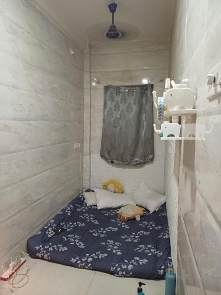 Room, bhosale nagar 1.5 Bedroom 650 Sq.Ft. Apartment In Bhosale Nagar Pune 8897804