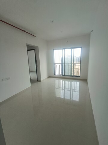 Room in 2 BHK Apartment at Gulmohar CHS Goregaon, Goregaon West – for Rent