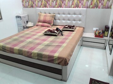 2 BHK Apartment For Rent in Riddhi Siddhi Apartments, Malad East