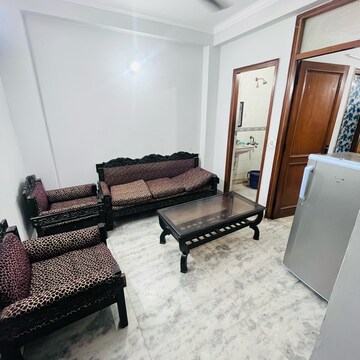 1 BHK Builder Floor For Rent in Khirki Extension