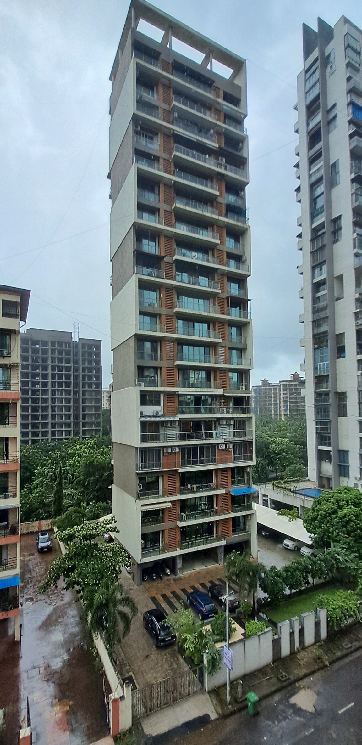 3 BHK + Pooja Room Apartment For Sale in Ishwar Om Siddhivinayak Apartment