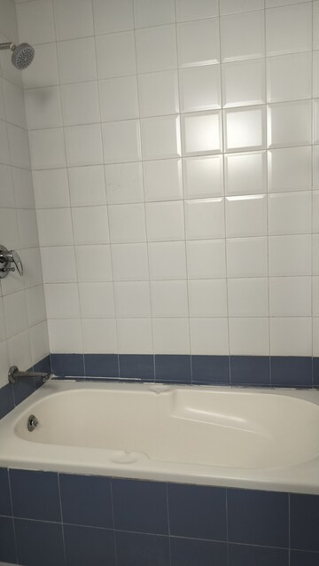 Bathroom in 4 BHK Independent House at Jubilee Hills – for Rent