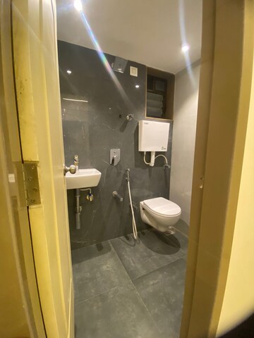 Bathroom in 2 BHK Apartment at HCS Horizon, Mira Road – for Sale