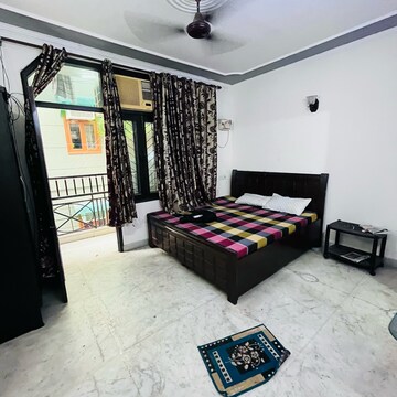 Bedroom in 2 BHK Builder Floor at Khirki Extension – for Rent