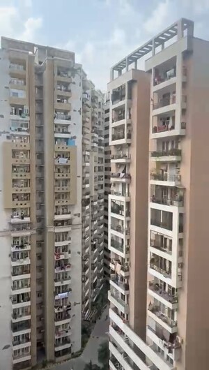 2.5 BHK Apartment – Exterior View View at Wall Rock Aishwaryam, Sector 16c Greater Noida - for Sale