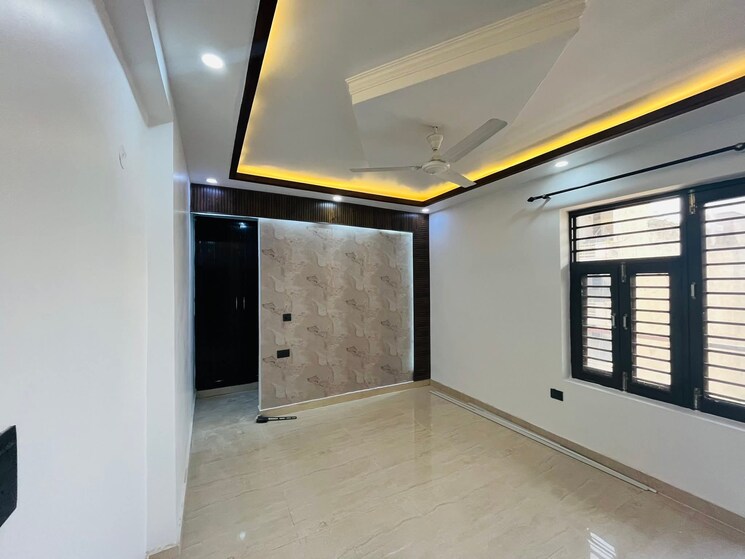 Room, green fields colony 4 Bedroom 2565 Sq.Ft. Builder Floor In Green Fields Colony Faridabad 8897951