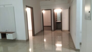 Room in 3.5 BHK Apartment at ATS Nobility, Sector 4 Greater Noida – for Rent