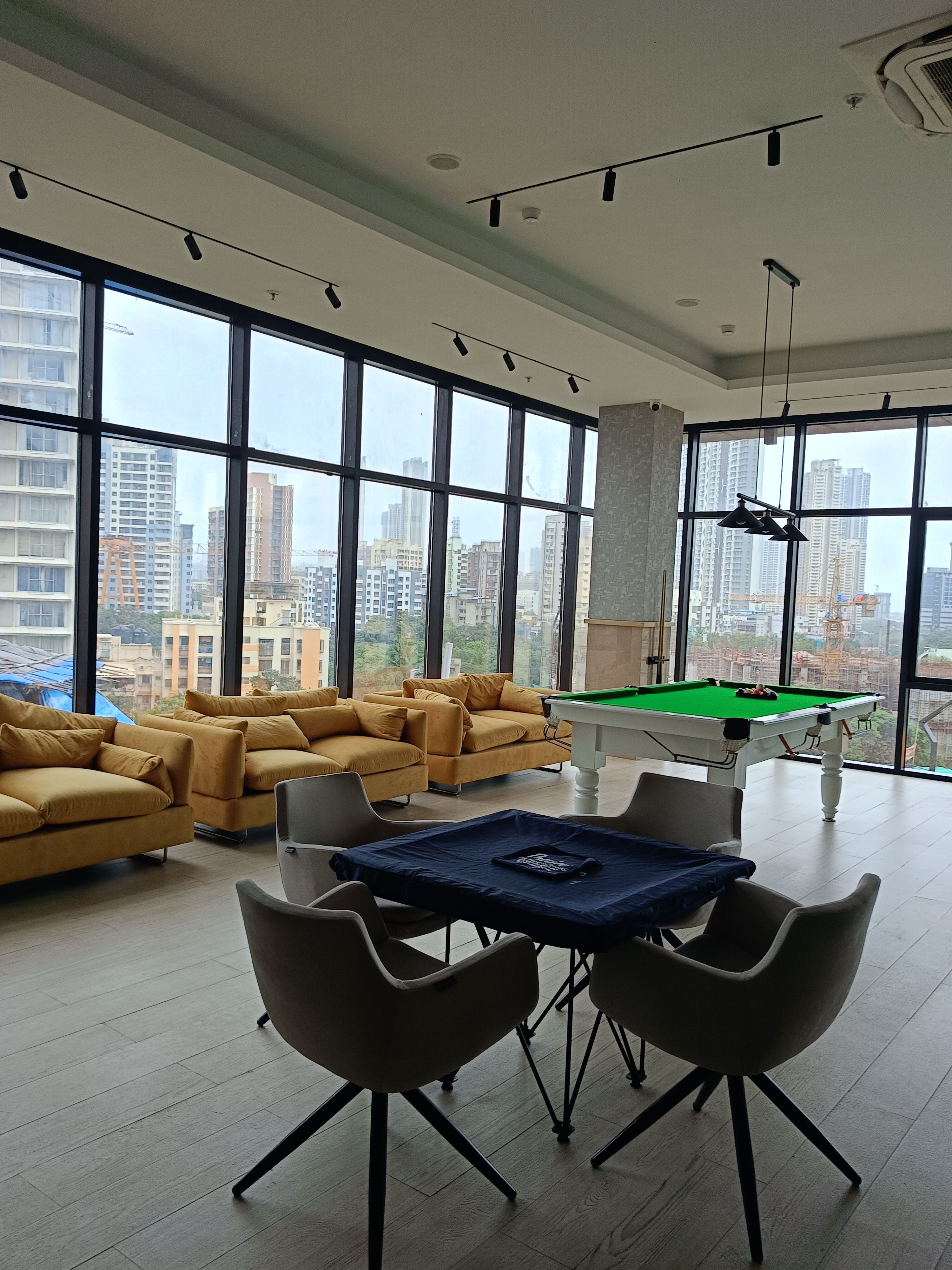 3 BHK + Study Room Apartment For Rent in Runwal Nirvana