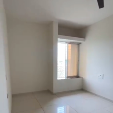 Room in 2 BHK Apartment at Austin Arena, Mumbai Bangalore Highway – for Rent