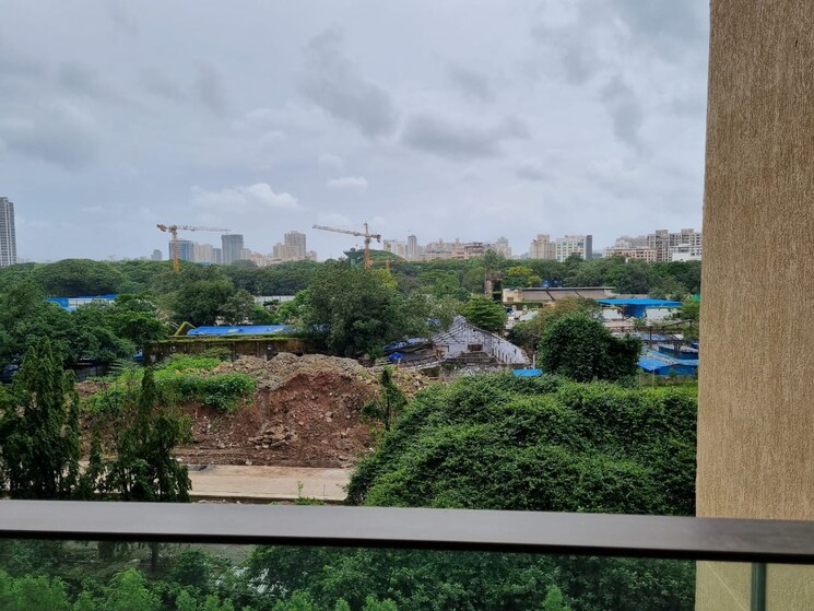 Garden, raymond-ten-x-habitat 2 Bedroom 750 Sq.Ft. Apartment In Pokhran Road No Two Thane 8898022