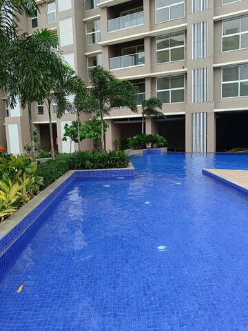 Swimming Pool in 3 BHK Apartment at Runwal Nirvana, Parel – for Rent