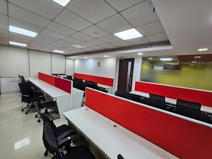 Team Area, gundecha-onclave Commercial Office Space 1276 Sq.Ft. In Andheri East Mumbai 8898029