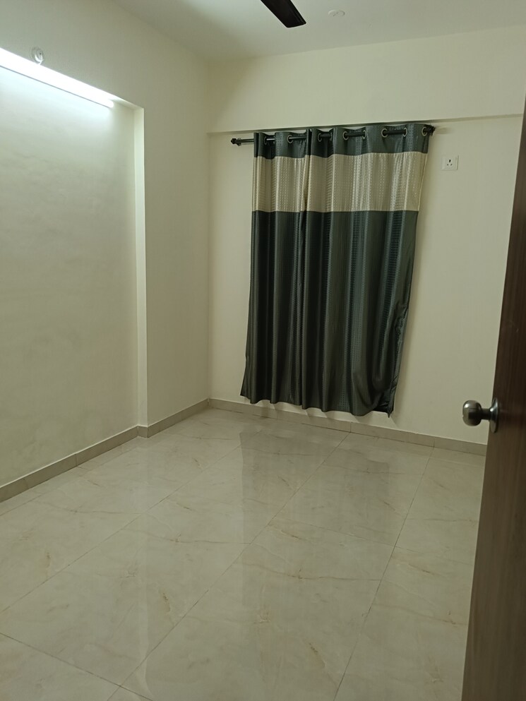 Room, lower parel 1 Bedroom 380 Sq.Ft. Apartment In Lower Parel Mumbai 8898089