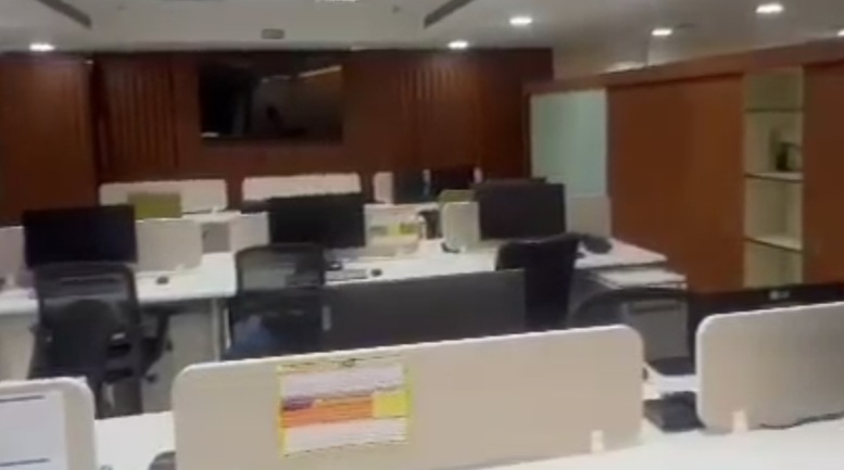 Office Space For Rent in 215 Atrium