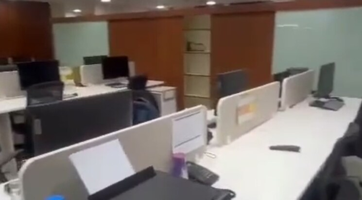 Team Area, 215-atrium Commercial Office Space 1450 Sq.Ft. In Andheri East Mumbai 8898076