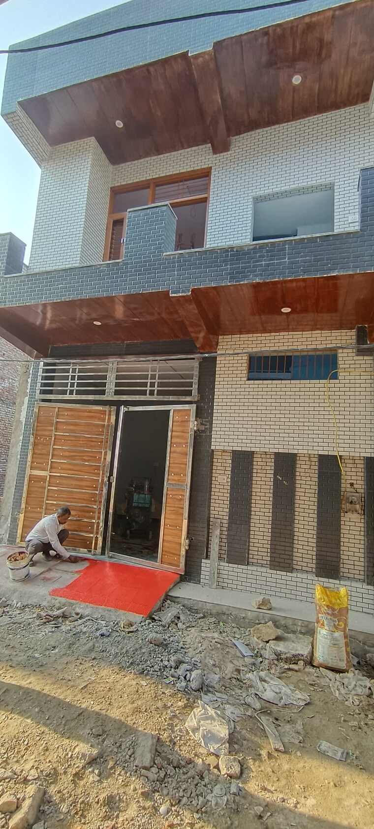 Exterior View, gayatri-enclave-govindpuram 3.5 Bedroom 900 Sq.Yd. Independent House In Govindpuram Ghaziabad 8898100